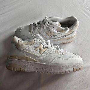 New Balance Women's White and Tan Sneakers